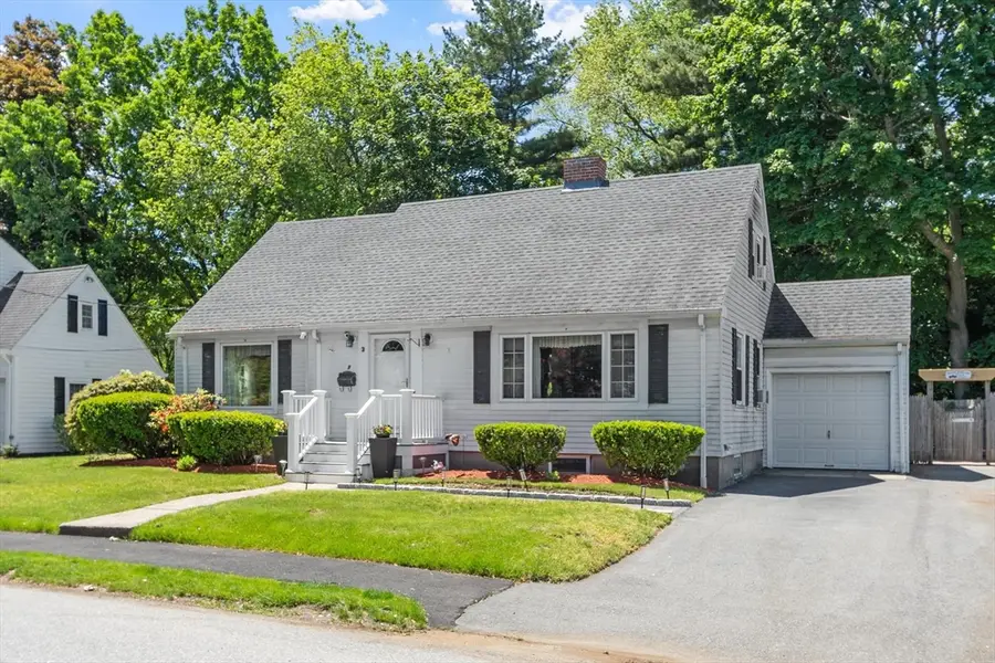 9 Oaklandvale Ave, Saugus, MA 01906 - #2