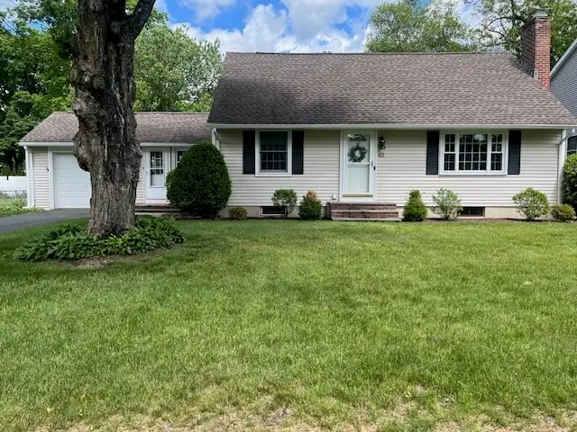 43 Pine Hill Rd, Springfield, MA 01118 - #2