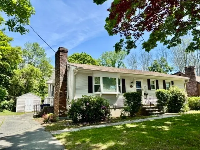 4122 Acushnet Ave, New Bedford, MA 02745 - #1