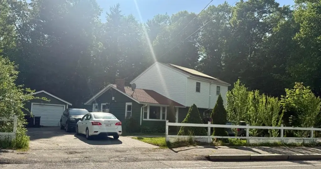 209 Carl Ave, Brockton, MA 02302 - #1