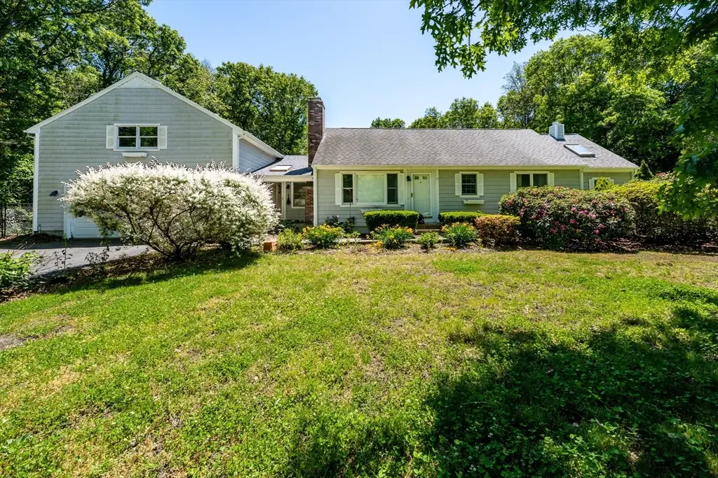 1529 Race Ln, Marstons Mills, MA 02648 - #1