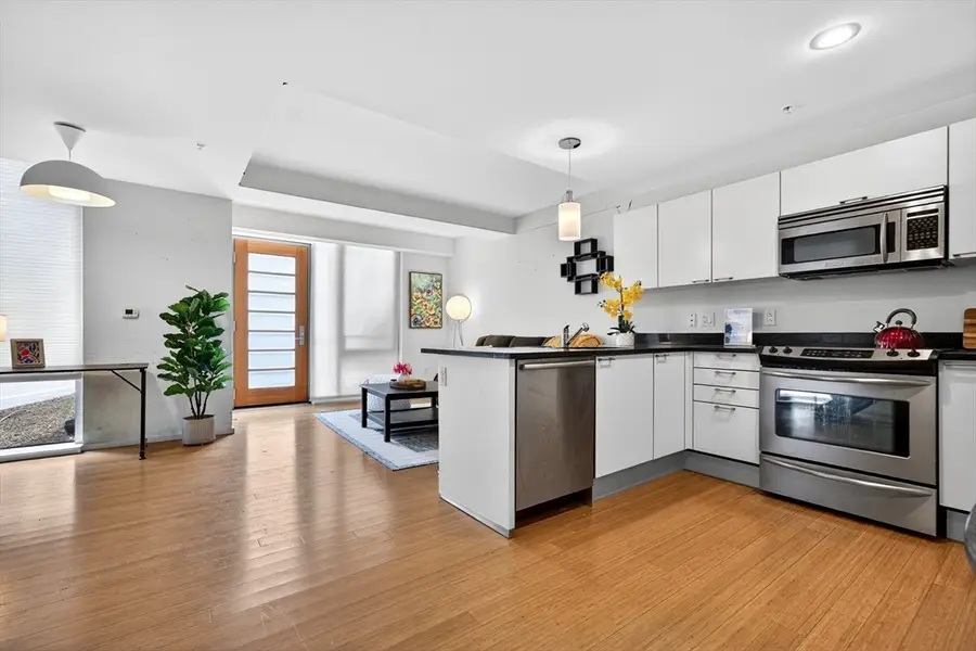 2 Earhart St #134, Cambridge, MA 02141 - #3