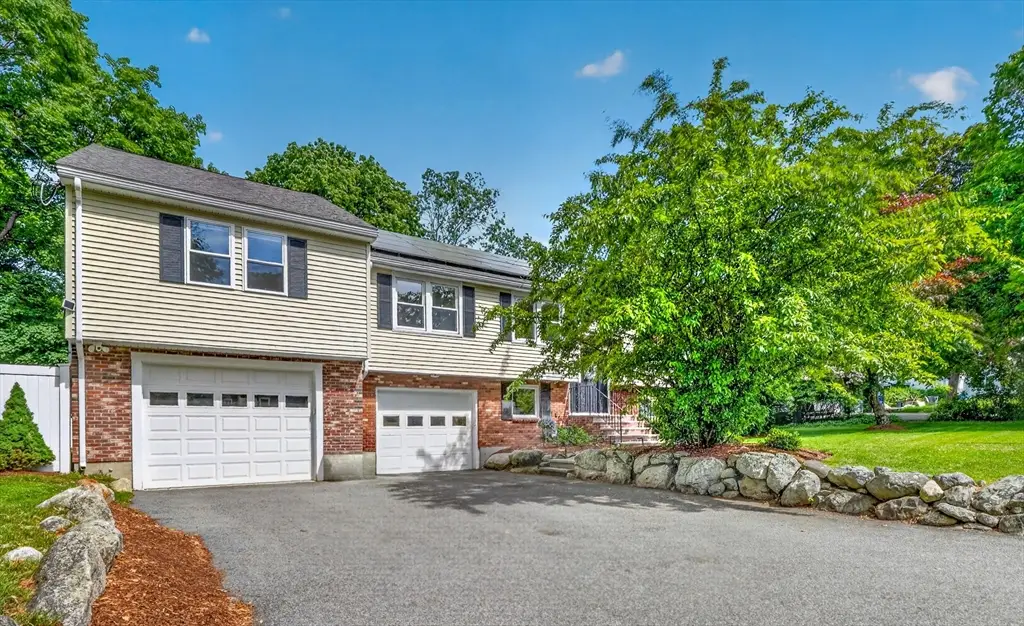 21 Hancock St, Bedford, MA 01730 - #1