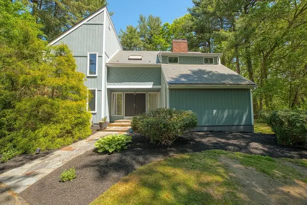 54 Barefoot Hill Road, Sharon, MA 02067