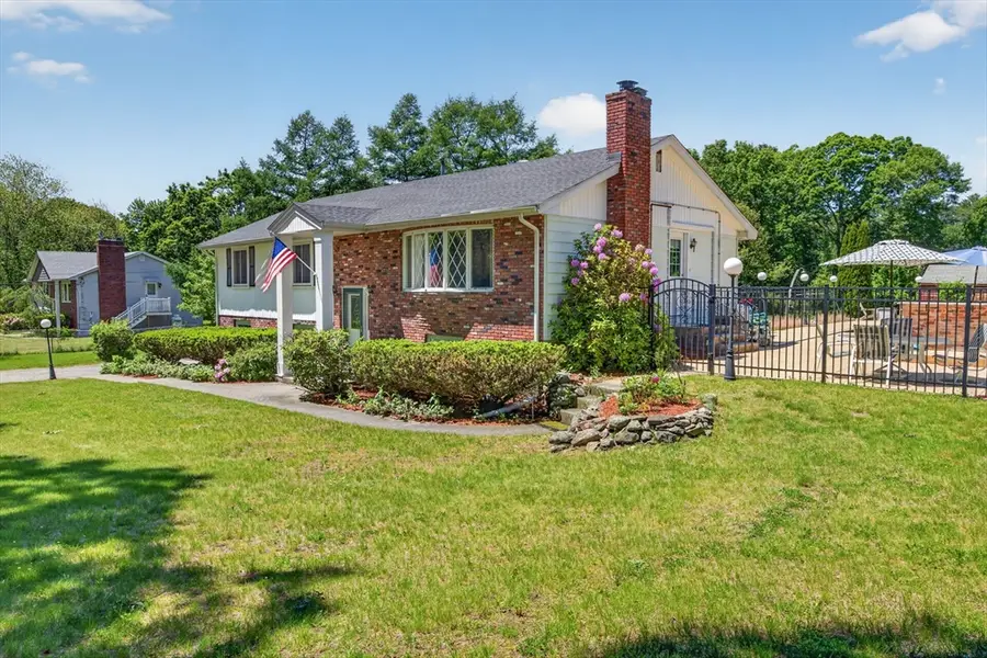 425 Rogers St, Tewksbury, MA 01876 - #2