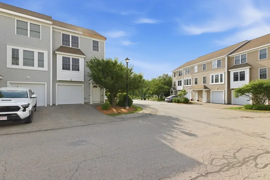 41 Boston Rd #111, North Billerica, MA 01862 - #3