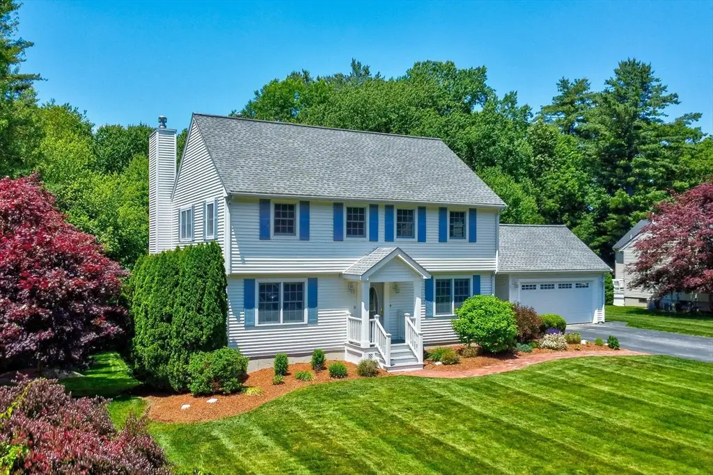 11 Thornton Dr, Burlington, MA 01803 - #1