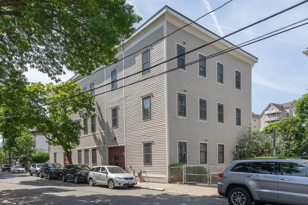 74 Gilman St #4, Somerville, MA 02145 - #1