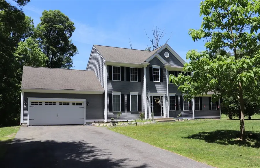 2 Collins Ln, Dartmouth, MA 02747 - #3