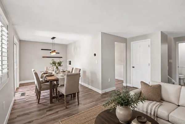 69 Kennedy Dr #69, Chelmsford, MA 01863