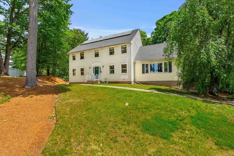 18 Equestrian Dr, North Andover, MA 01845 - #3