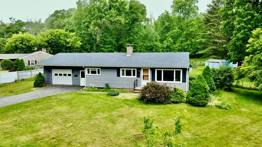 75 Elm St, North Brookfield, MA 01535 - #3