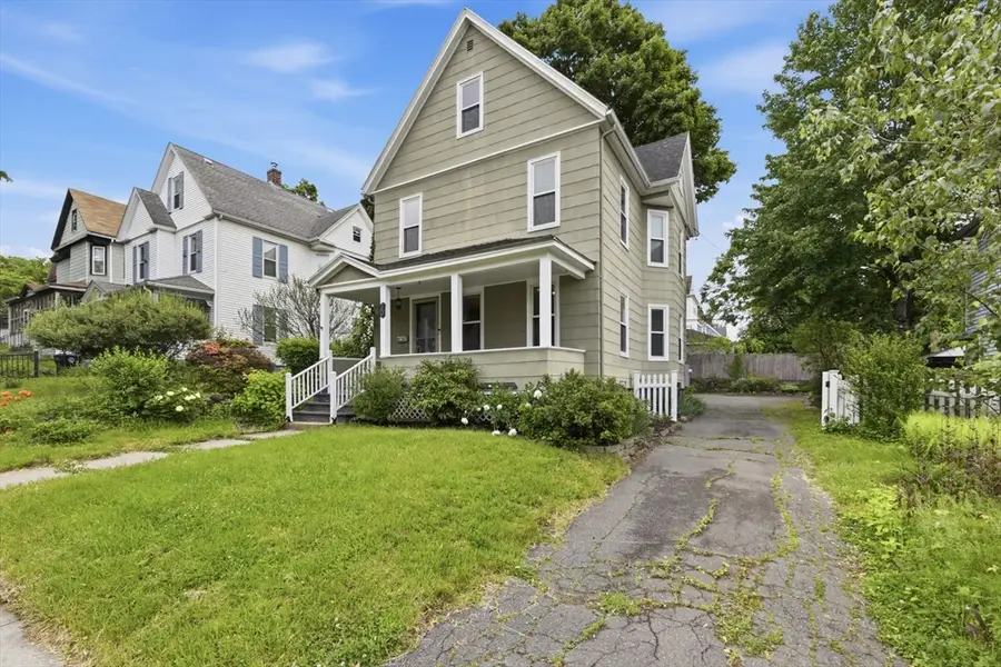 70 Sycamore St, Holyoke, MA 01040 - #2