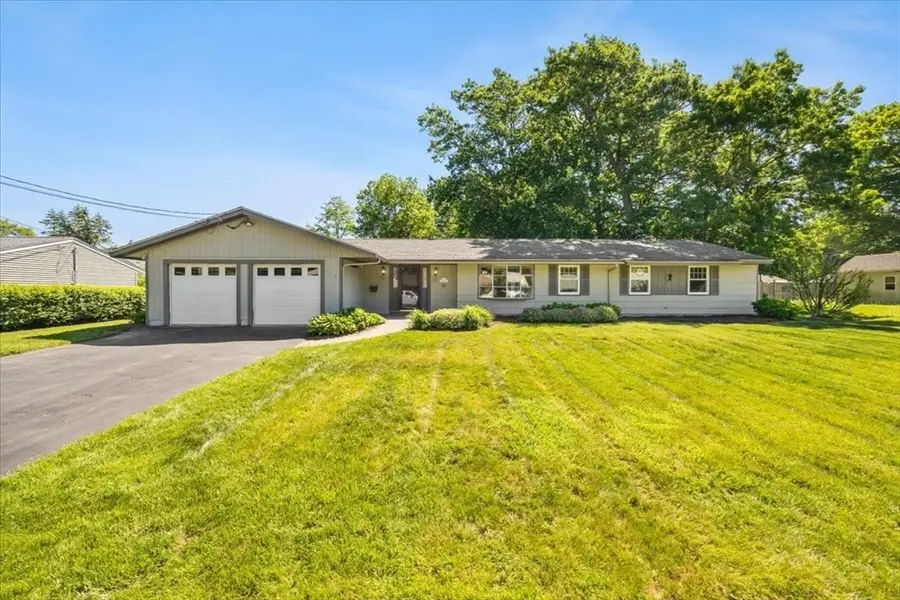 27 Nadine Rd, Brockton, MA 02302 - #2