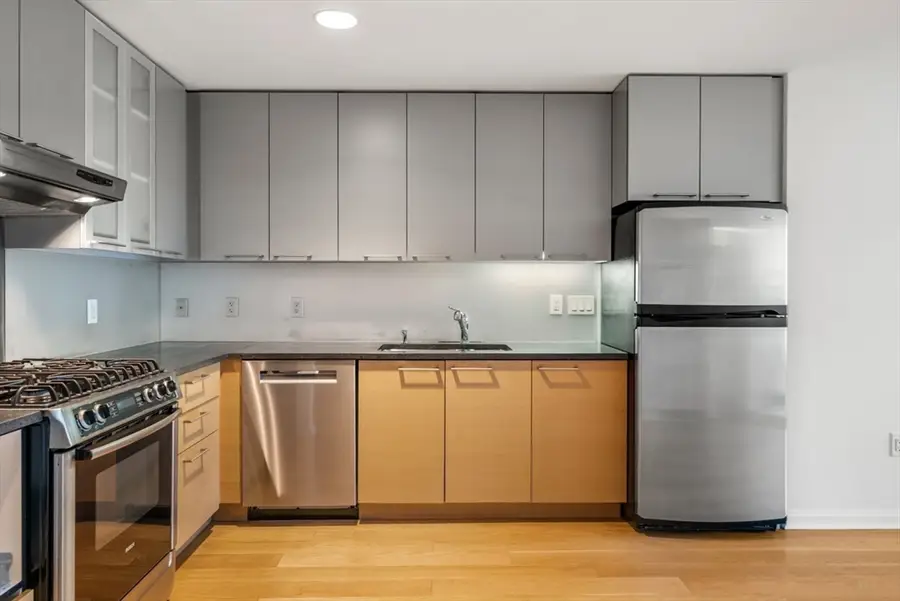 303 Third St #705, Cambridge, MA 02142 - #3