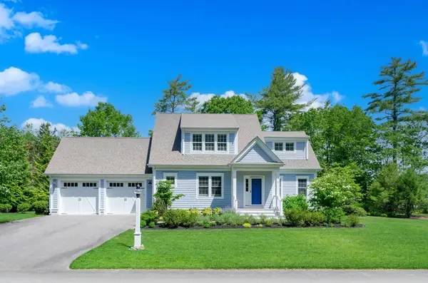 5 Fieldstone Dr, Mattapoisett, MA 02739