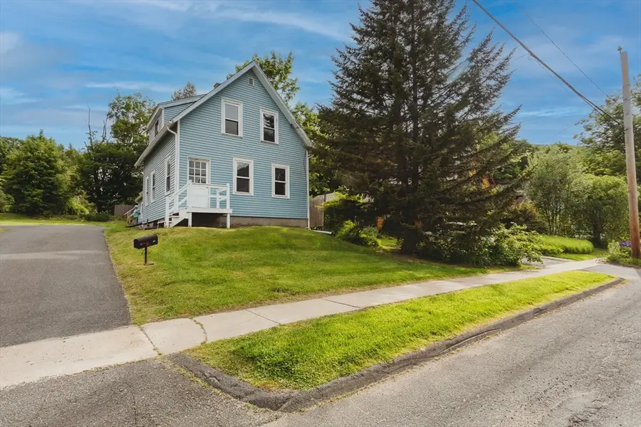 15 School St, Shelburne Falls, MA 01370 - #3