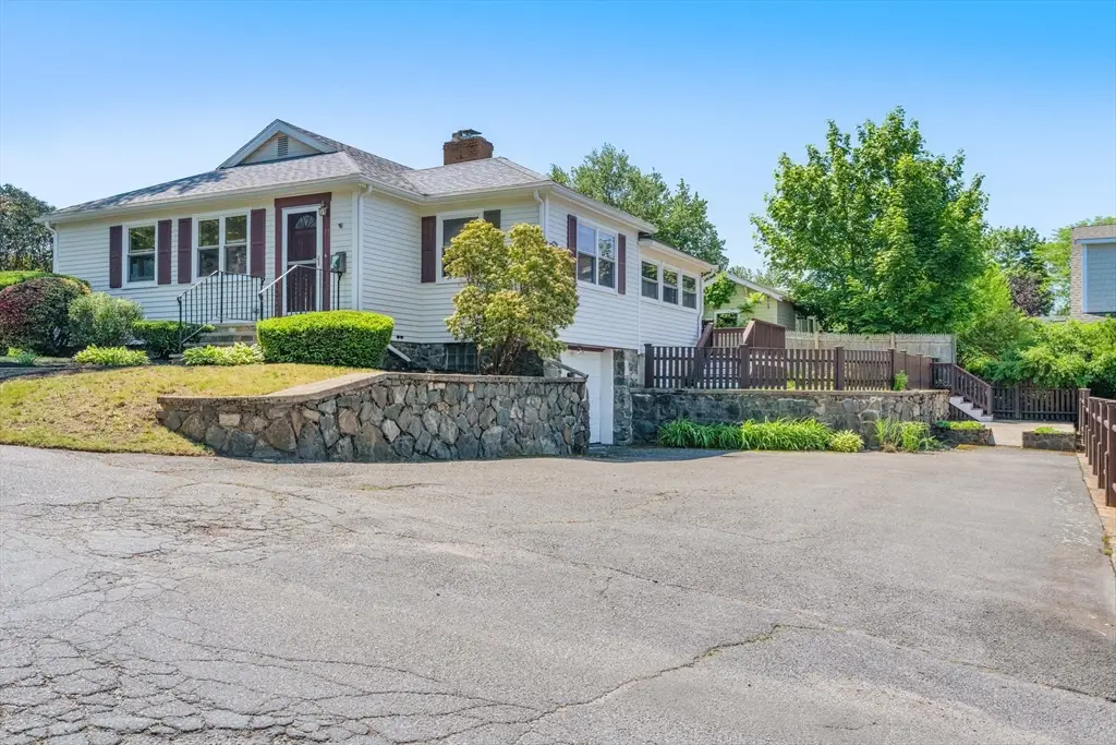 66 Overlook Rd, Marblehead, MA 01945 - #1