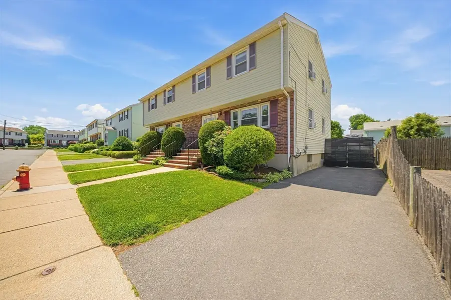 26-28 Desmond Ave, Watertown, MA 02472 - #3