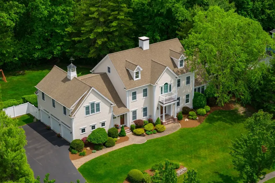 36 Stone Meadow Ln, Hanover, MA 02339 - #2