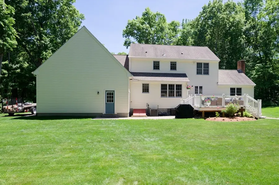 101 Hunter Rd, Uxbridge, MA 01569 - #3