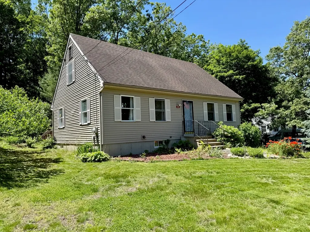 68 Hastings St, Greenfield, MA 01301 - #1