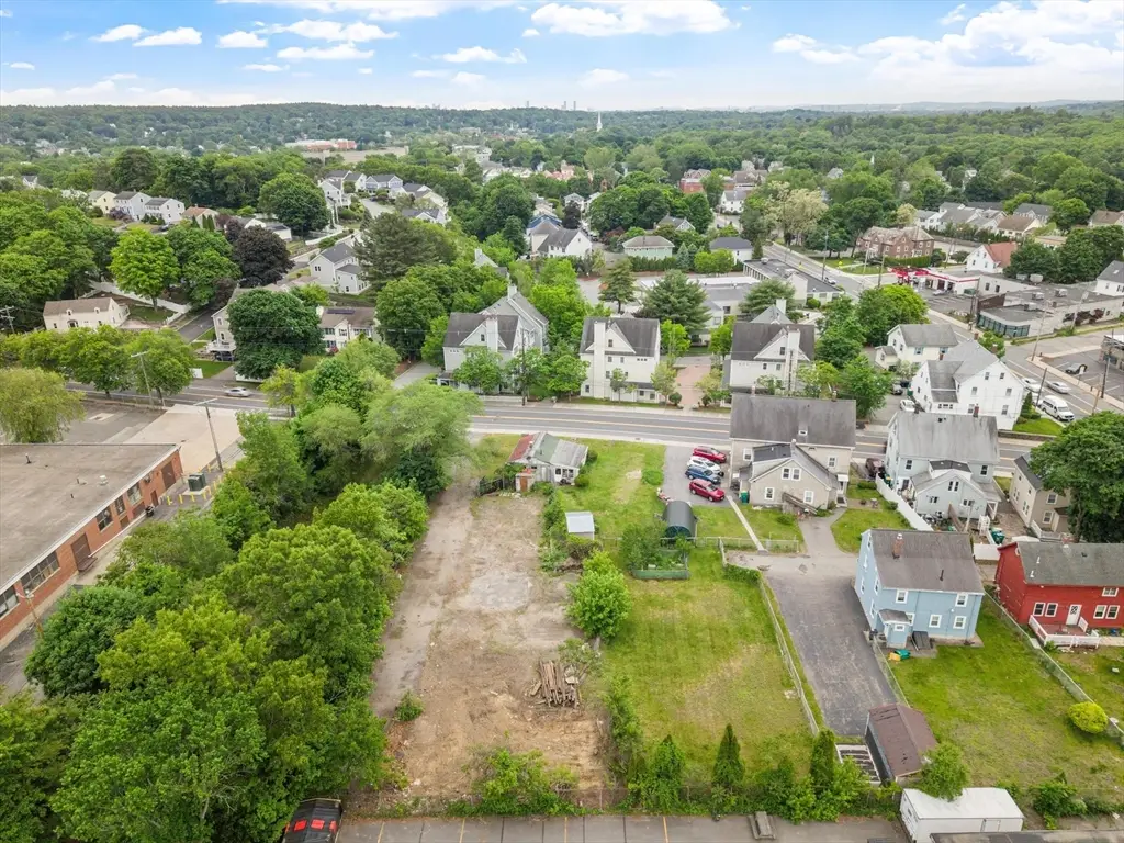 14 Cross Street, Woburn, MA 01801 - #1