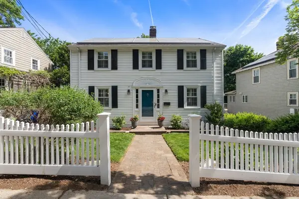 109 Whitcomb Ave, Boston, MA 02130
