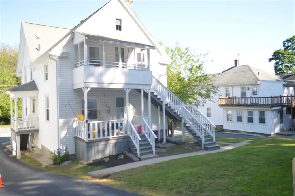 556 Church St, Northbridge, MA 01588 - #1