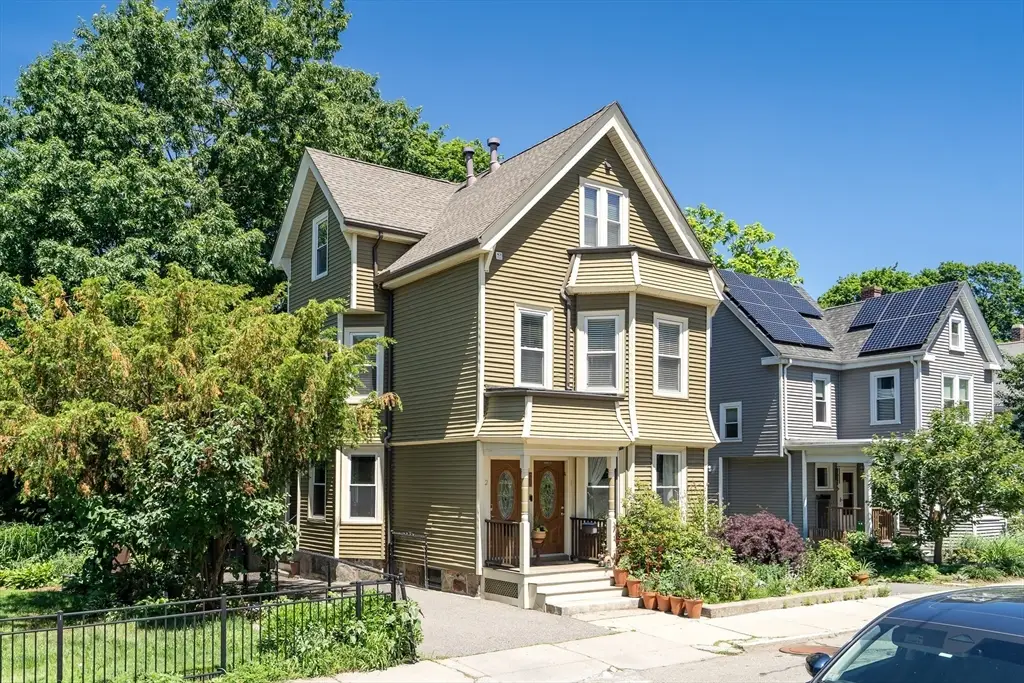 67 Cohasset St #1, Boston, MA 02131 - #1
