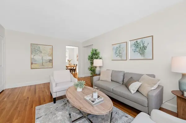 19 Englewood Ave #2, Brookline, MA 02445