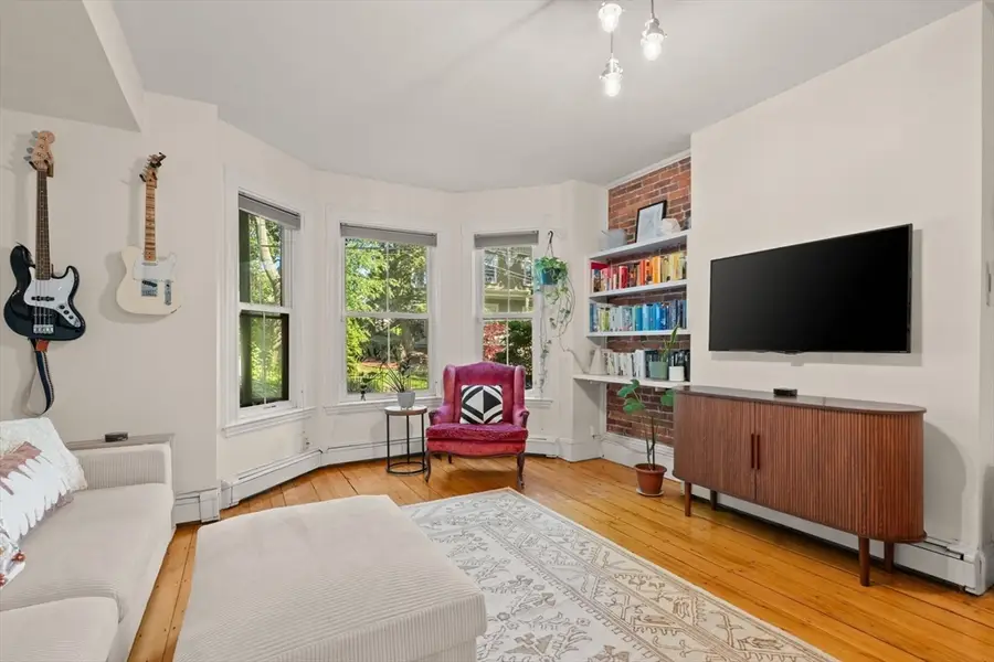 281 Chestnut Ave #1, Boston, MA 02130 - #3
