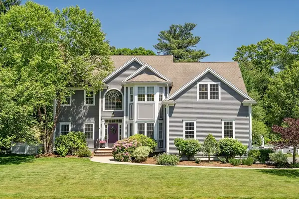 4 Carter Dr, Natick, MA 01760