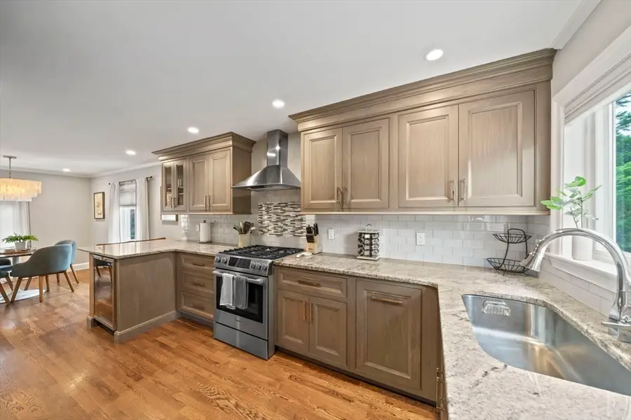 73 Hawthorne St, Boston, MA 02131 - #2