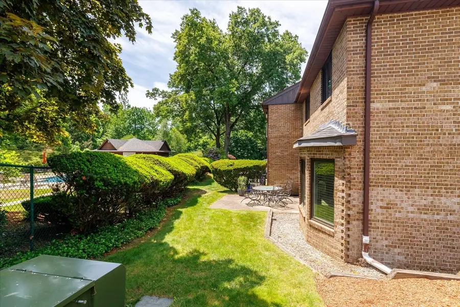 11 Cobblestone Ln #11, Worcester, MA 01606 - #3