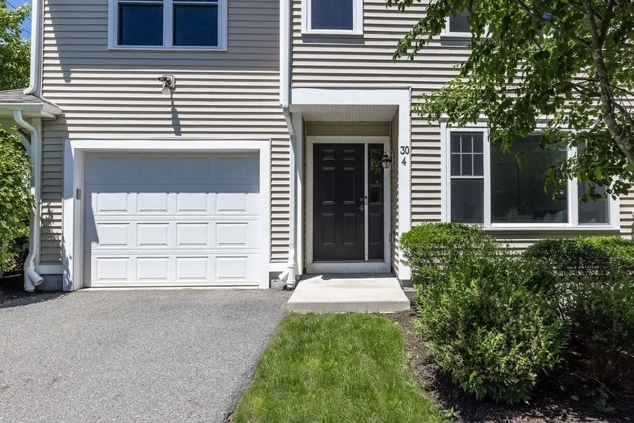 30 Webster St #4, Needham, MA 02494 - #2