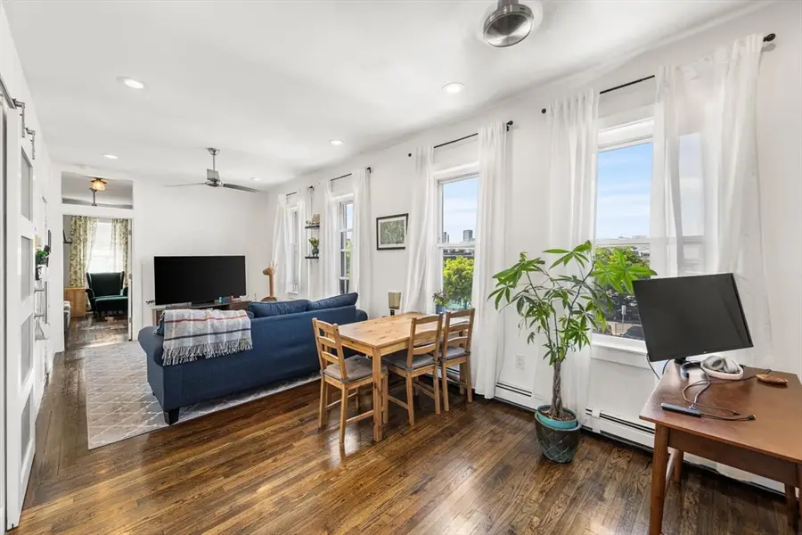 12 Pearl St #4, Boston, MA 02129 - #3