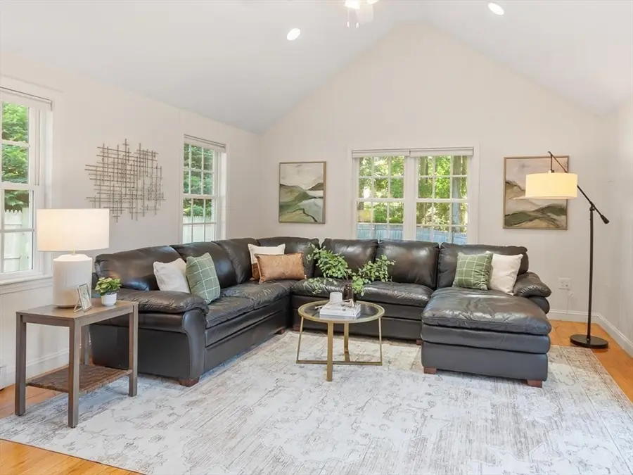 33 Birch Hill Rd, Ashland, MA 01721 - #3