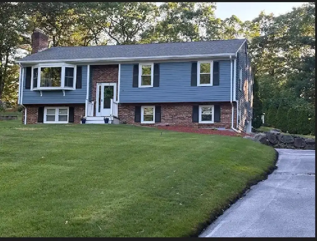 54 Westfield Dr, North Attleboro, MA 02760 - #1