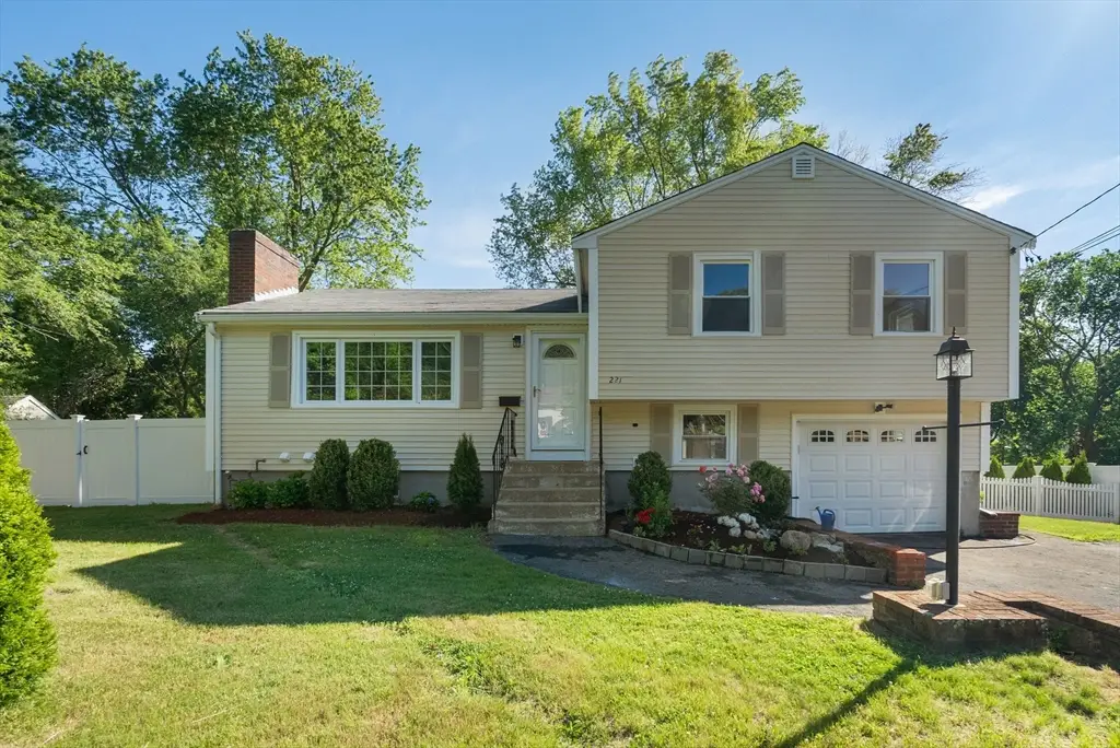 221 Totten Pond Rd, Waltham, MA 02451 - #1