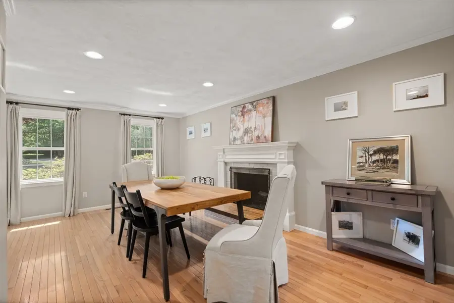 2 Garrison Ln, Southborough, MA 01772 - #3