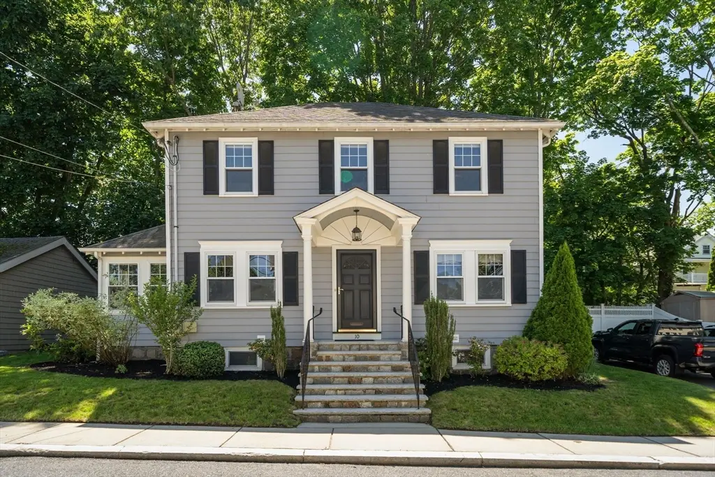 10 Barclay Road, Boston, MA 02132 - #1