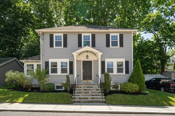 10 Barclay Road, Boston, MA 02132