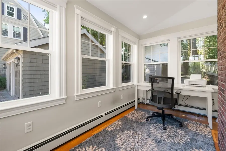 10 Barclay Road, Boston, MA 02132 - #3