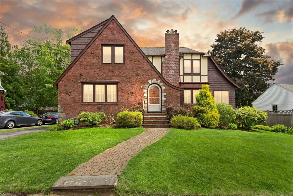 9 Mayfield Rd, Belmont, MA 02478 - #1
