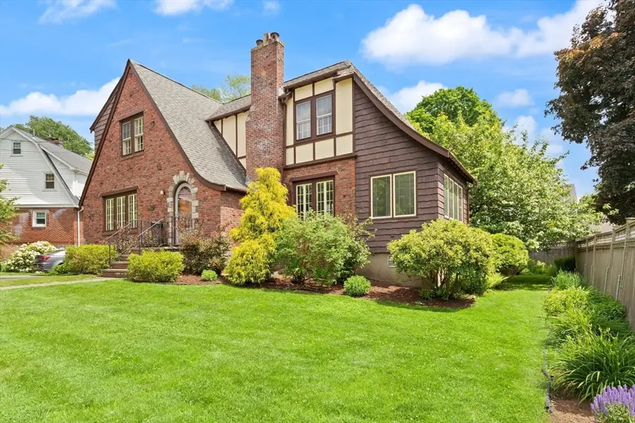 9 Mayfield Rd, Belmont, MA 02478 - #3