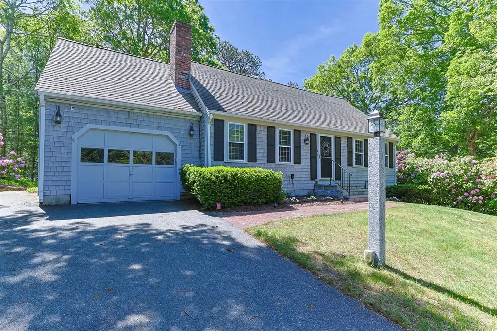 114 King Arthur Dr, Osterville, MA 02601 - #1