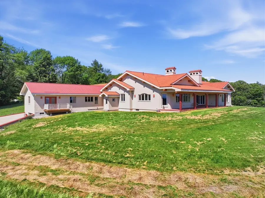 5 Osgood Rd, Charlton, MA 01507 - #3