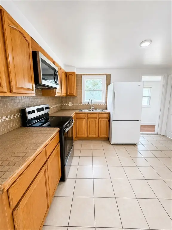 299 Charles Street, Fitchburg, MA 01420 - #3