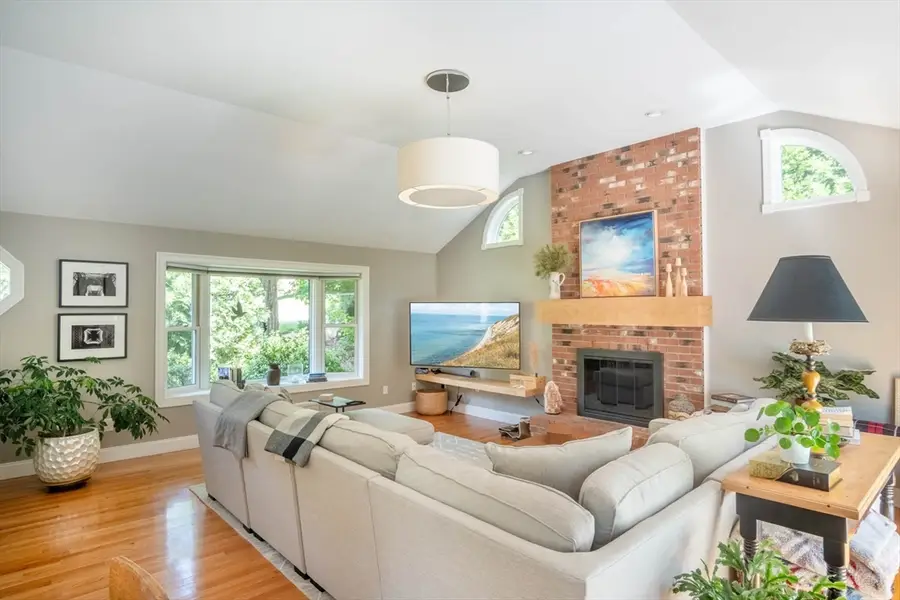 256 Mapleshade Ave, East Longmeadow, MA 01028 - #3